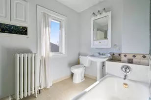 3718 W 4th St, Duluth, MN 55807 - Photo 14