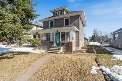 3718 W 4th Street, Duluth, MN 55807 - Photo 1