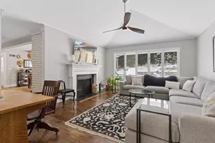 7108 Shannon Dr, Edina, MN 55439 - Photo 18