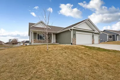 902 Emily Court NE, Montgomery, MN 56069 - Photo 2