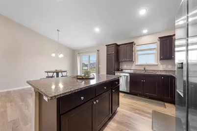 902 Emily Court NE, Montgomery, MN 56069 - Photo 14