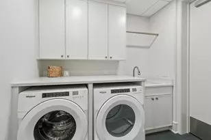 3041 Holmes Ave S, Minneapolis, MN 55408 - Photo 30
