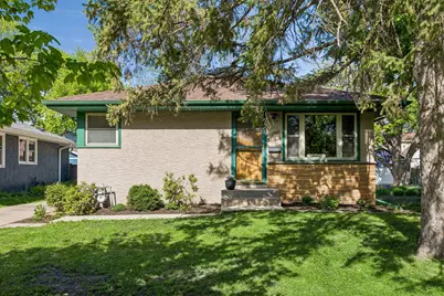 1901 Malvern Street, Roseville, MN 55113 - Photo 2