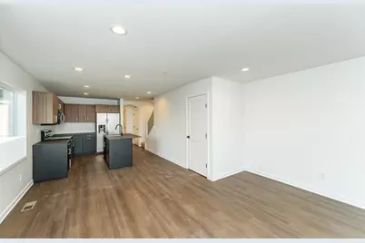 1113 Century Village Lane NE, Rochester, MN 55906 - Photo 10