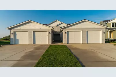 1105 Century Village Lane NE, Rochester, MN 55906 - Photo 2