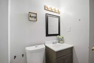 1000 13th Ave NE, Austin, MN 55912 - Photo 14