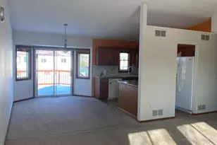 13712 Yosemite Ave S, Savage, MN 55378 - Photo 10