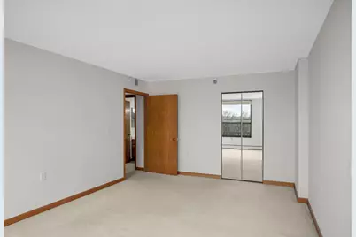 6615 Lake Shore Drive S #705, Richfield, MN 55423 - Photo 14