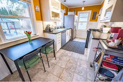 158 W Summit Avenue, Ellsworth, WI 54011 - Photo 4