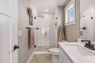 5835 Peony Ct N, Plymouth, MN 55446 - Photo 26