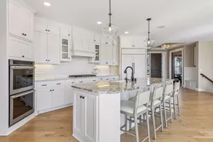 5835 Peony Ct N, Plymouth, MN 55446 - Photo 12