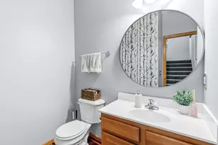 20116 Holister Ln, Lakeville, MN 55044 - Photo 16