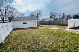 1948 Lakeaires Blvd, White Bear Lake, MN 55110 - Photo 4