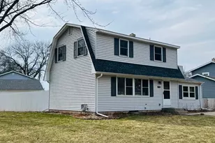 1948 Lakeaires Blvd, White Bear Lake, MN 55110 - Photo 2