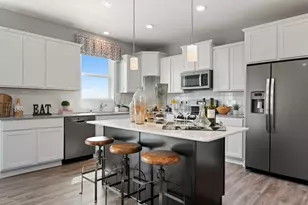 10888 Hemingway Ave S, Cottage Grove, MN 55016 - Photo 2