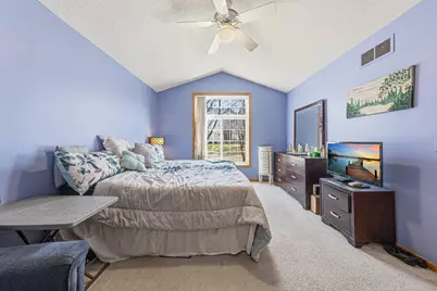 15215 Greenhaven Way, Burnsville, MN 55306 - Photo 20