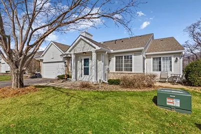 15215 Greenhaven Way, Burnsville, MN 55306 - Photo 4