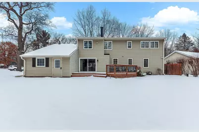 2657 Valley View Lane, New Brighton, MN 55112 - Photo 8