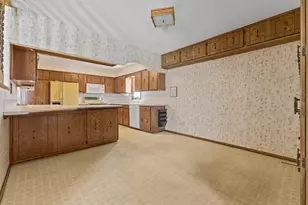 7708 82nd Ave N, Brooklyn Park, MN 55445 - Photo 12