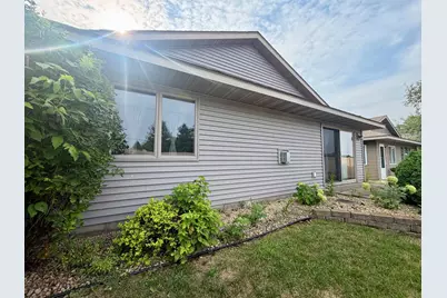 835 Village Avenue, Sartell, MN 56377 - Photo 4