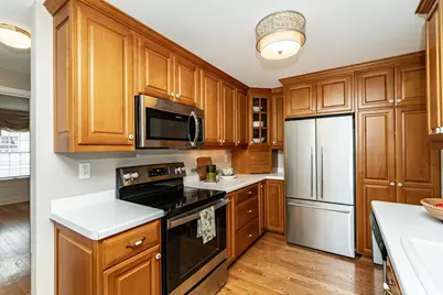 621 10th Street SW, Rochester, MN 55902 - Photo 12
