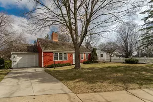 621 10th St SW, Rochester, MN 55902 - Photo 32