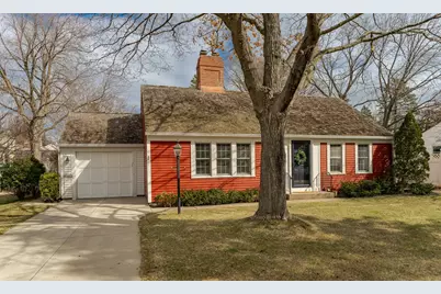 621 10th Street SW, Rochester, MN 55902 - Photo 2