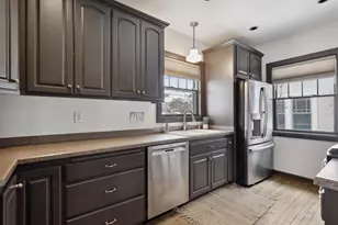 3011 W 47th St, Minneapolis, MN 55410 - Photo 8