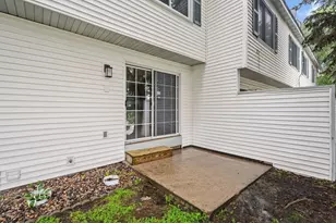 695 E Burnsville Pkwy, Burnsville, MN 55337 - Photo 6