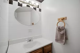 238 13th St SW, Owatonna, MN 55060 - Photo 24