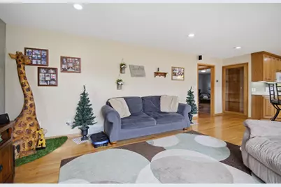 238 13th Street SW, Owatonna, MN 55060 - Photo 4