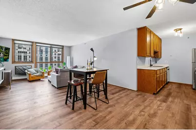 433 S 7th Street #1917, Minneapolis, MN 55415 - Photo 6