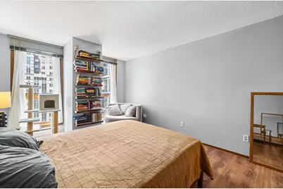 433 S 7th Street #1917, Minneapolis, MN 55415 - Photo 14