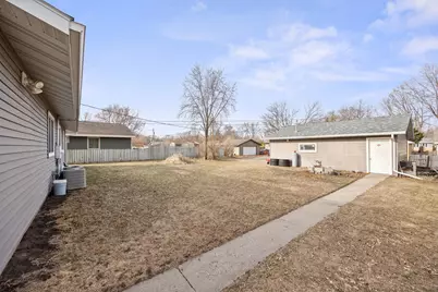 1129 35th Avenue N, Saint Cloud, MN 56303 - Photo 16