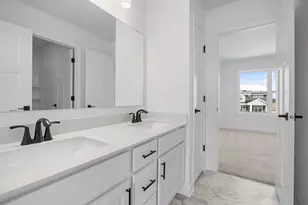 14304 Arborvitae Cir, Rosemount, MN 55068 - Photo 16