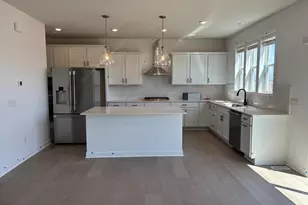 14304 Arborvitae Cir, Rosemount, MN 55068 - Photo 2