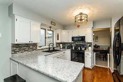 2439 60th Street NW, Rochester, MN 55901 - Photo 6