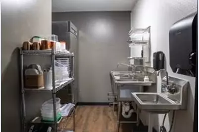 409 Central Avenue N, Faribault, MN 55021 - Photo 34