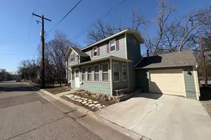 1016 Linden St W, Stillwater, MN 55082 - Photo 2