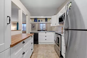 4151 Boone Ave N, New Hope, MN 55427 - Photo 4