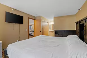 4151 Boone Ave N, New Hope, MN 55427 - Photo 18