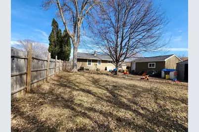 704 Irene Avenue, Willmar, MN 56201 - Photo 28