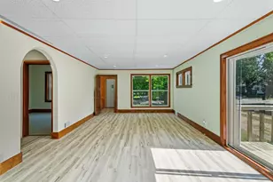 217 N Central Ave, Truman, MN 56088 - Photo 4