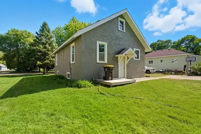 217 N Central Avenue, Truman, MN 56088 - Photo 32