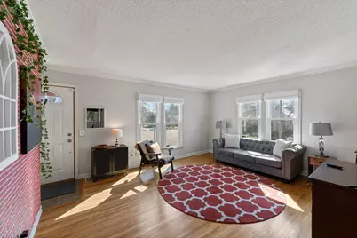 2901 Zenith Avenue N, Robbinsdale, MN 55422 - Photo 4