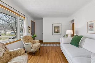 770 Parker Ave, Roseville, MN 55113 - Photo 8