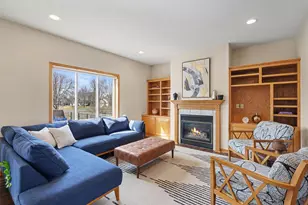 13297 Aspen Dr, Rogers, MN 55374 - Photo 4