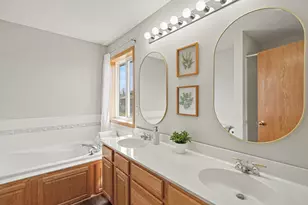 13297 Aspen Dr, Rogers, MN 55374 - Photo 14