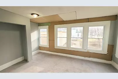 1444 Edgerton Street, Saint Paul, MN 55130 - Photo 2