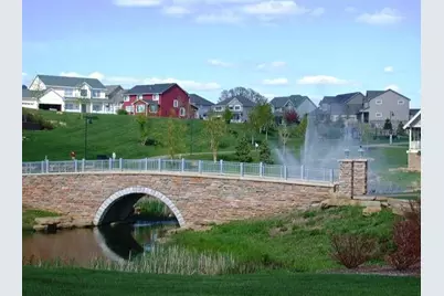 2454 Sandstone Place, Woodbury, MN 55129 - Photo 54
